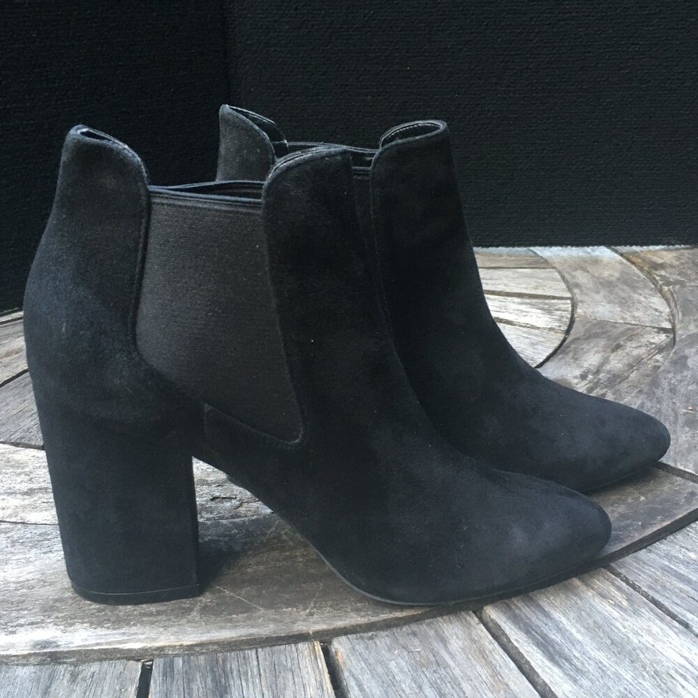 COLE HAAN HEELED CHELSEA BLACK 8b